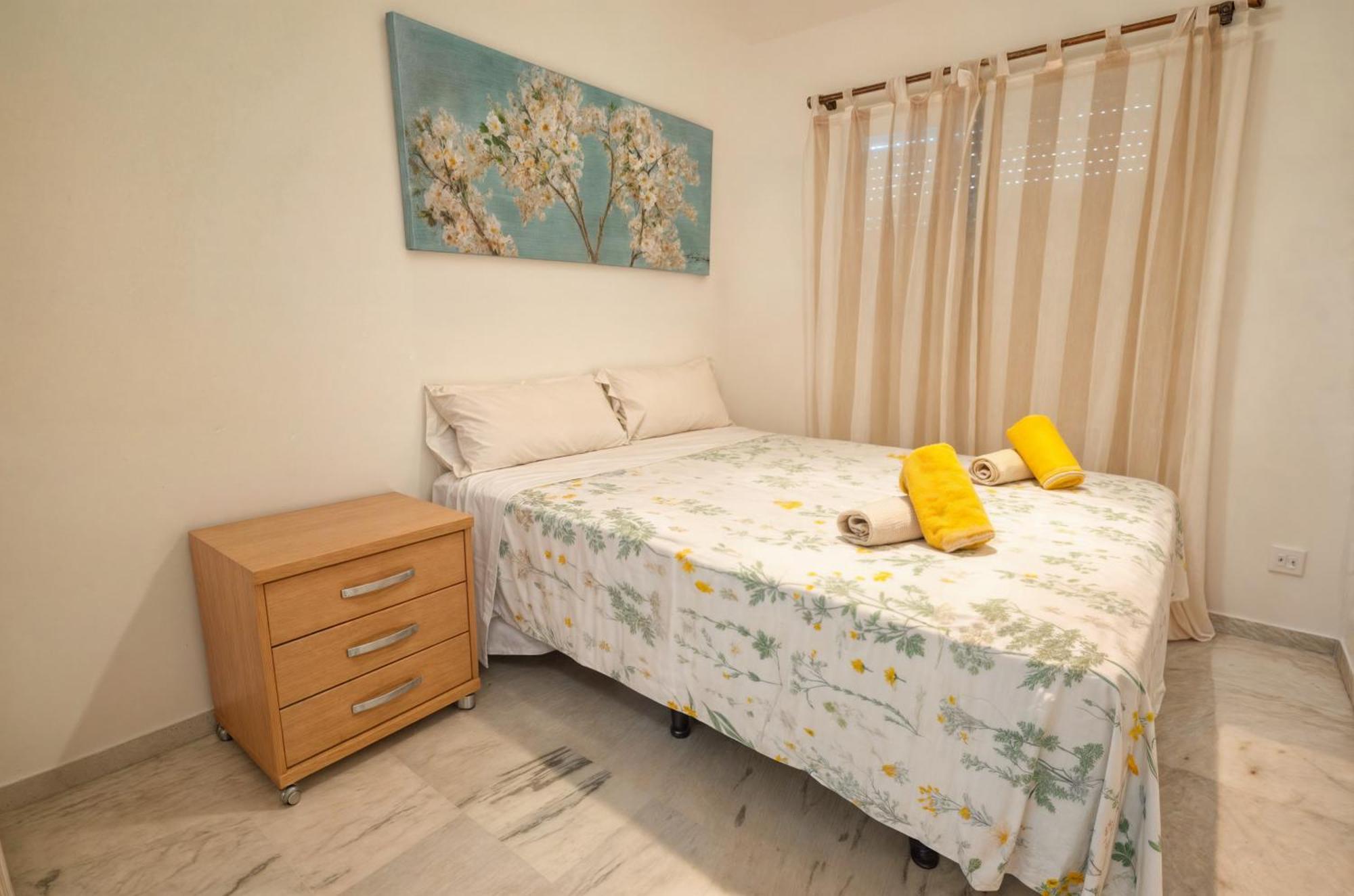 Apartamento Pilar Марбеля Екстериор снимка